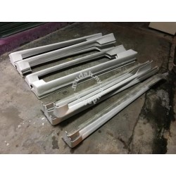 Fiber glass sideskirts